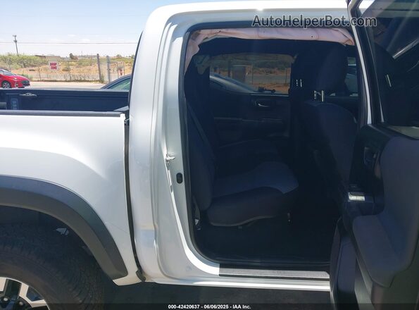 3TMCZ5AN0MM395231 2021 TOYOTA TACOMA White VIN կոդի պիտակի տեսք