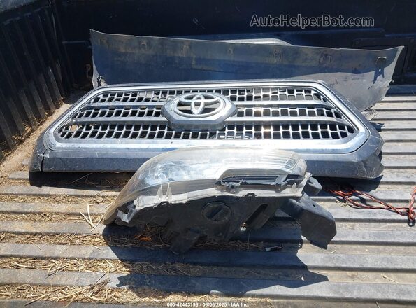 3TMDZ5BN6HM026155 2017 TOYOTA TACOMA Gray Vista del cuadro de instrumentos
