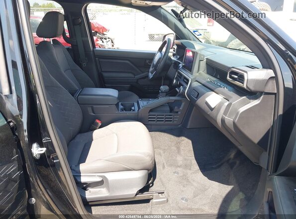 3TYKD5HN4ST021965 2025 TOYOTA TACOMA Black Front interior view