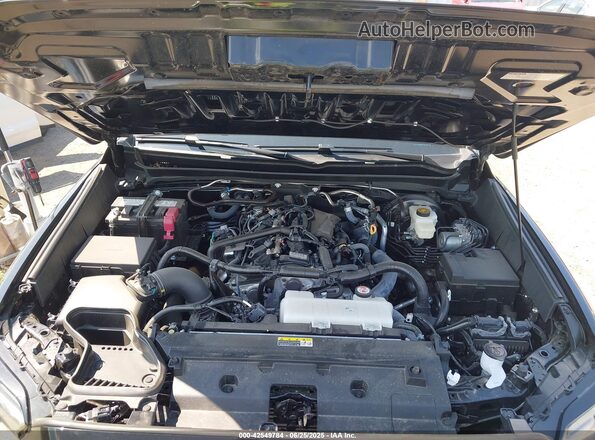 3TYKD5HN4ST021965 2025 TOYOTA TACOMA Black Rear view