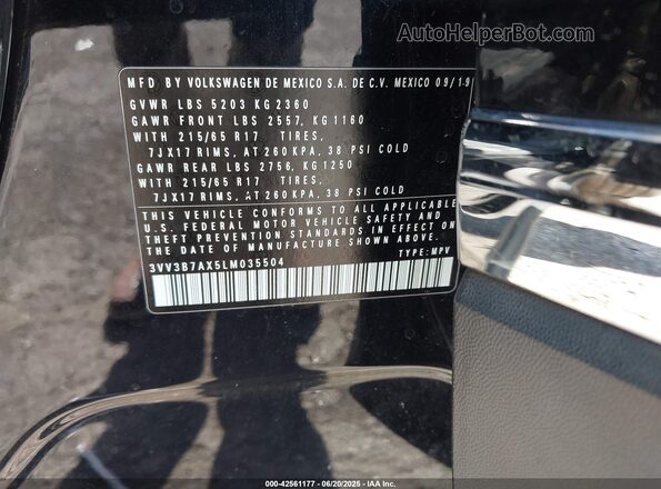3VV3B7AX5LM035504 2020 VOLKSWAGEN TIGUAN Черный Вид подкапотного пространства