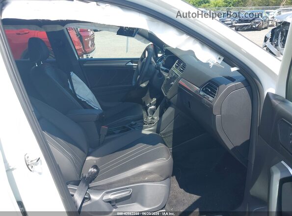 3VV8B7AX6RM058451 2024 VOLKSWAGEN TIGUAN White 