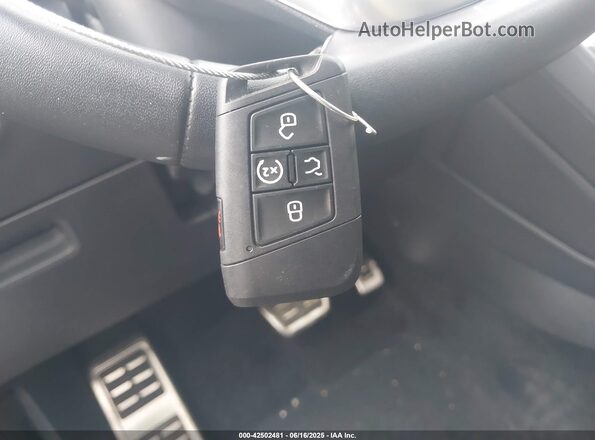 3VV8B7AX8PM076348 2023 VOLKSWAGEN TIGUAN Gray Առջևի վահանակի տեսք