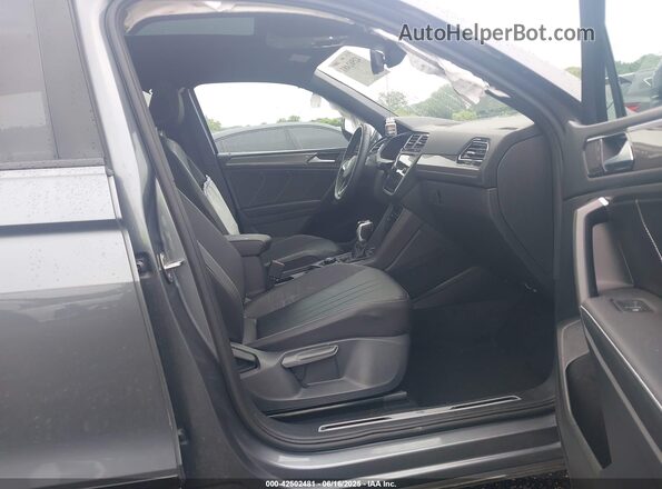 3VV8B7AX8PM076348 2023 VOLKSWAGEN TIGUAN Gray Սալոնի դիմացի տեսք