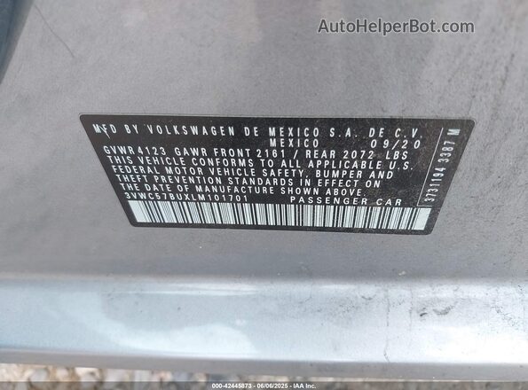 3VWC57BUXLM101701 2020 VOLKSWAGEN JETTA Silver Widok komory silnika