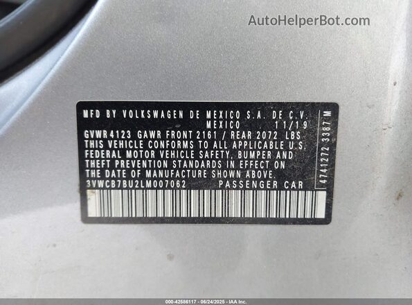3VWCB7BU2LM007062 2020 VOLKSWAGEN JETTA Silver Widok komory silnika