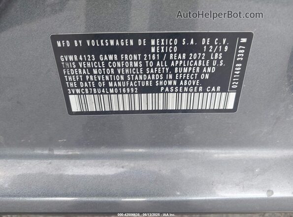 3VWCB7BU4LM016992 2020 VOLKSWAGEN JETTA Blue Widok komory silnika