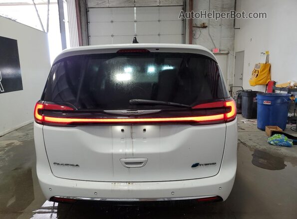 2C4RC1L75PR611607 2023 CHRYSLER PACIFICA White Widok wnętrza z przodu