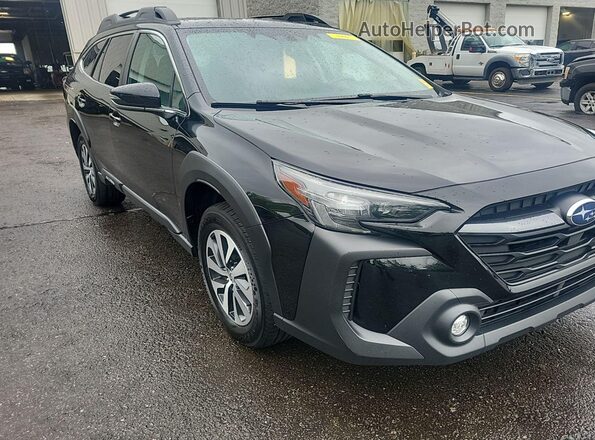 4S4BTADC1P3136863 2023 SUBARU OUTBACK  Սալոնի դիմացի տեսք