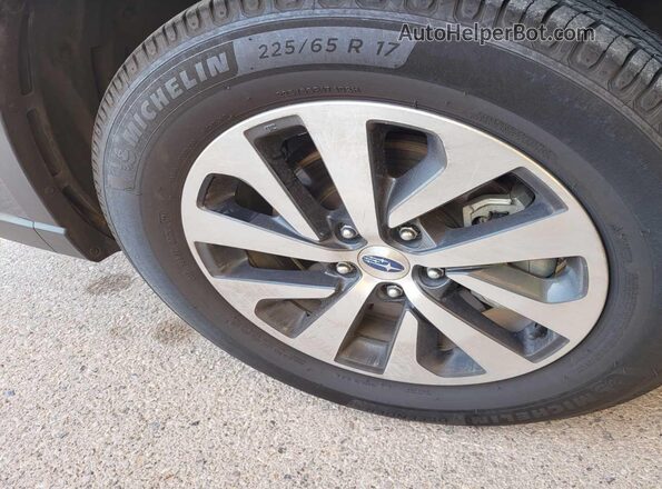 4S4BTADC8P3178978 2023 SUBARU OUTBACK  Передняя левая четверть