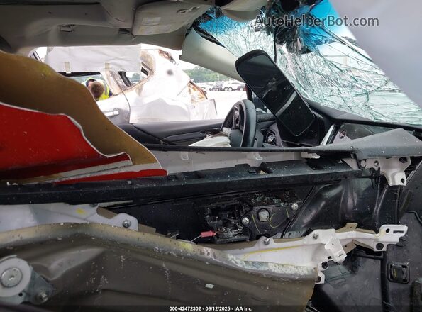 4S4BTAEC3L3258083 2020 SUBARU OUTBACK Green Front interior view