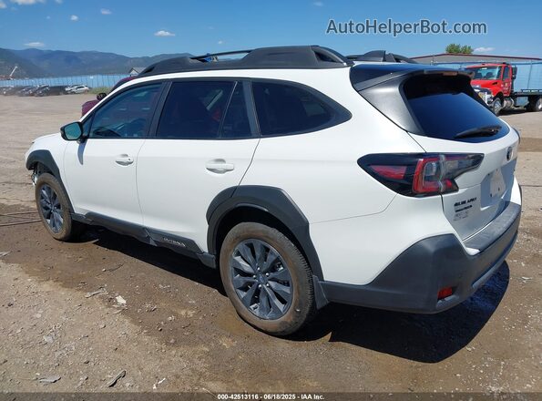 4S4BTALC8S3116510 2025 SUBARU OUTBACK Белый Задняя левая четверть