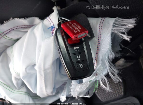 4T1K61BK0PU087313 2023 TOYOTA CAMRY Белый Вид панели приборов