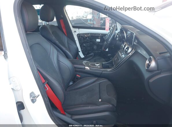 55SWF6EBXLU330450 2020 MERCEDES-BENZ AMG C 43 White Вид салону спереду