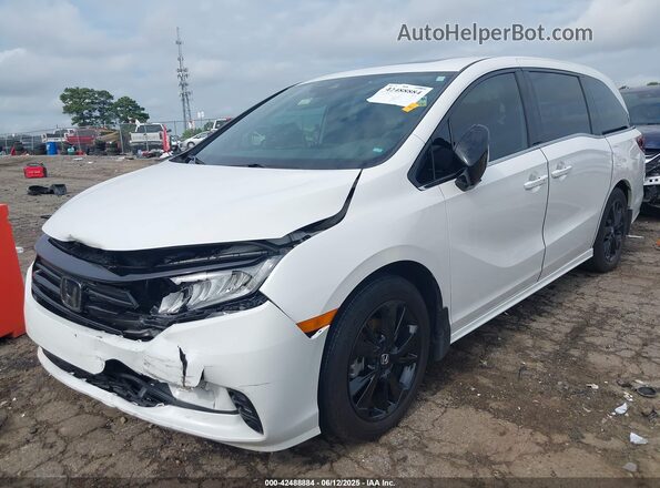 5FNRL6H70RB020315 2024 HONDA ODYSSEY White Widok z przodu