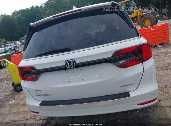 5FNRL6H70RB020315 2024 HONDA ODYSSEY White 
