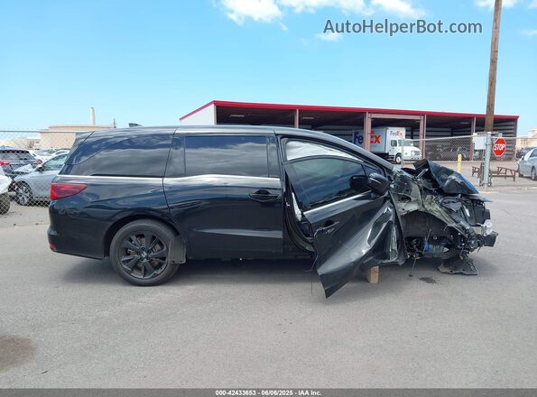 5FNRL6H76RB066375 2024 HONDA ODYSSEY Black Rear interior view