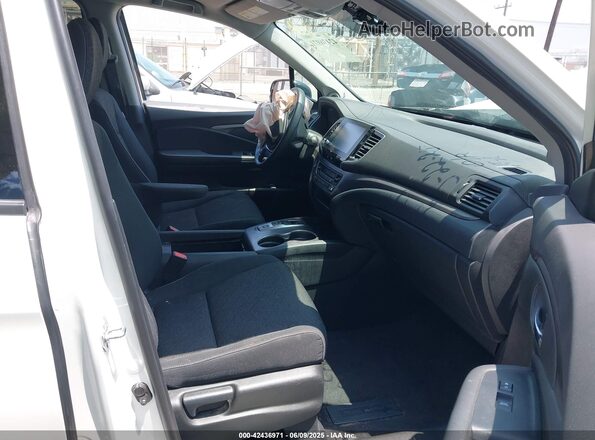 5FPYK3F12PB024172 2023 HONDA RIDGELINE White Вид салону спереду