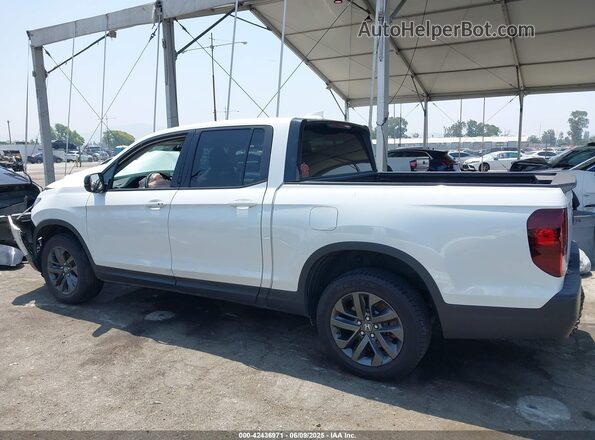 5FPYK3F12PB024172 2023 HONDA RIDGELINE White Вид задньої частини салону
