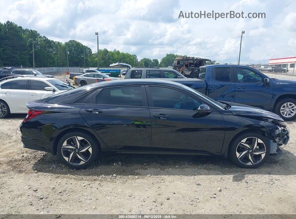 5NPLS4AG5PH111117 2023 HYUNDAI ELANTRA Black Vista interior trasera
