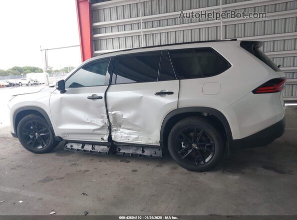 5TDACAB57SS042224 2025 TOYOTA HIGHLANDER HYBRID White Rear interior view