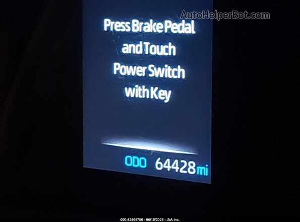 5TDKSKFC2MS004179 2021 TOYOTA LE Черный Вид задних сидений