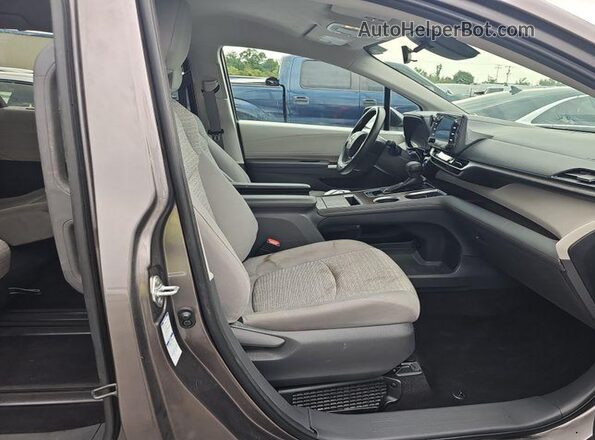 5TDKSKFC8MS022217 2021 TOYOTA LE  Widok wnętrza z tyłu