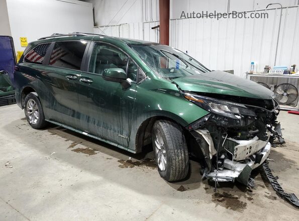 5TDYRKEC3MS066228 2021 TOYOTA LE Green Przód prawy