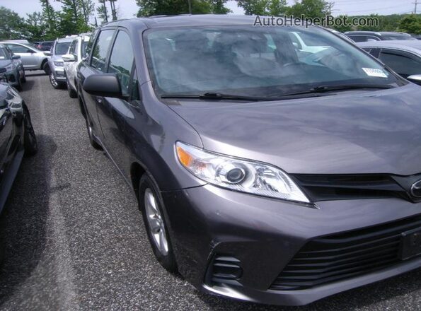 5TDZZ3DC2JS947929 2018 TOYOTA SIENNA  