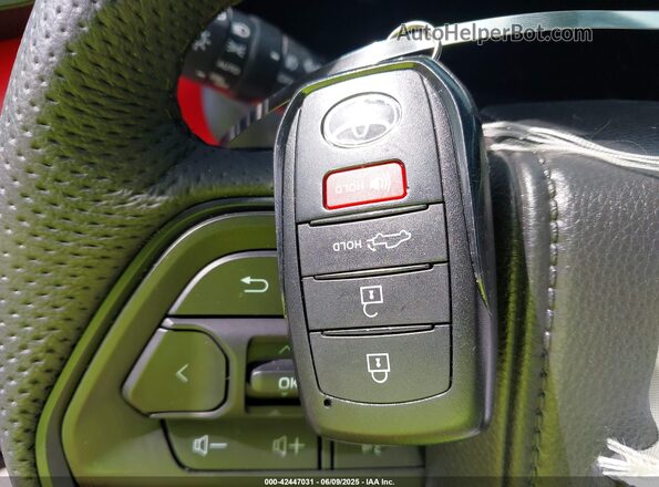 5TFPC5DB1SX097069 2025 TOYOTA TUNDRA HYBRID Черный Вид панели приборов