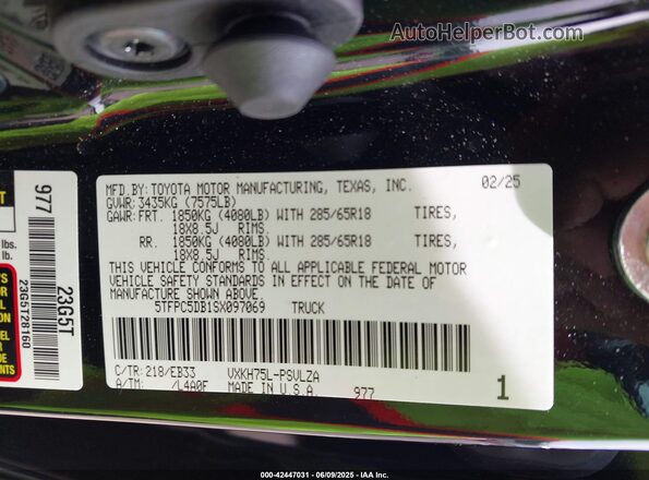 5TFPC5DB1SX097069 2025 TOYOTA TUNDRA HYBRID Черный Вид подкапотного пространства