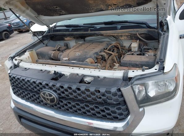 5TFUY5F13MX009747 2021 TOYOTA TUNDRA White Հետևի տեսք