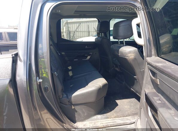 5TFWA5DB4RX171533 2024 TOYOTA LIMITED Gray VIN კოდის სტიკერის ხედი