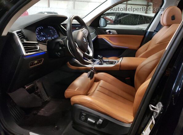 5UXCW2C02N9L06010 2022 BMW X7 Black Vista interior delantera