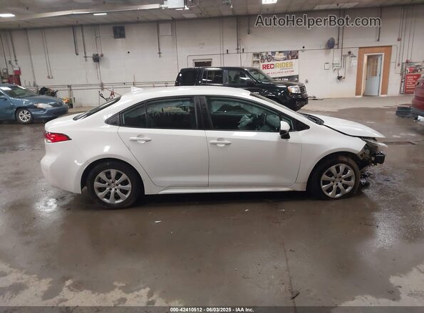 5YFEPMAE0MP165268 2021 TOYOTA LL White 360 interior view