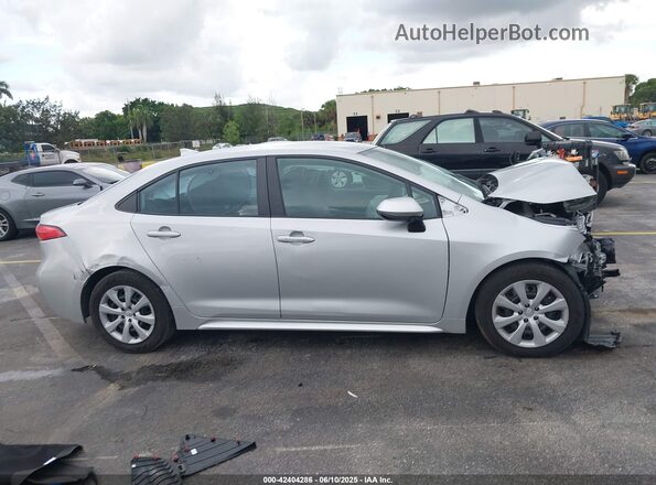 5YFEPMAE9MP271234 2021 TOYOTA LL Серебряный Вид задней части салона