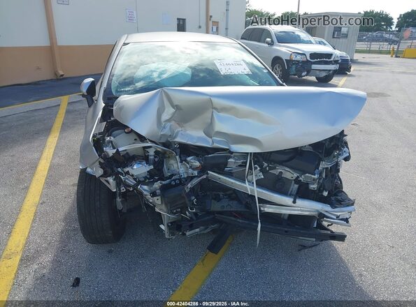 5YFEPMAE9MP271234 2021 TOYOTA LL Серебряный Вид спереди