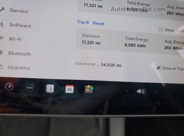 5YJ3E1EA4MF917357 2021 TESLA MODEL Черный Вид щитка приборов