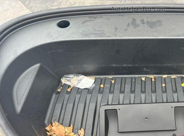5YJ3E1EB3LF803115 2020 TESLA MODEL 3 White Widok wnętrza 360 stopni