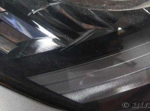 5YJ3E1EB5LF801057 2020 TESLA MODEL 3  Вид спереди