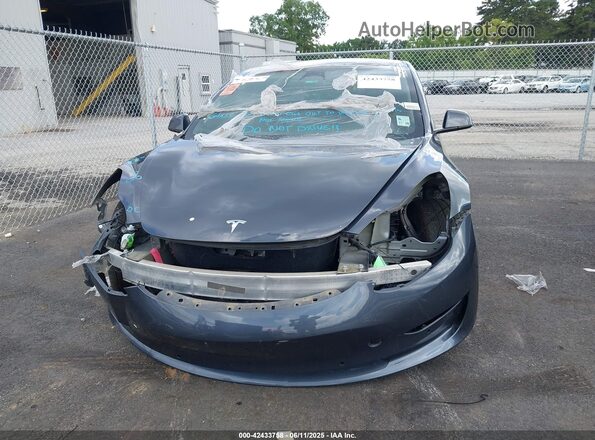 5YJ3E1EB5NF257856 2022 TESLA MODEL 3 Gray Առջևի վահանակի տեսք