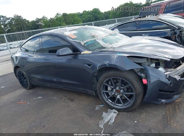 5YJ3E1EB5NF257856 2022 TESLA MODEL 3 Gray Սարքավորումների վահանակի տեսք