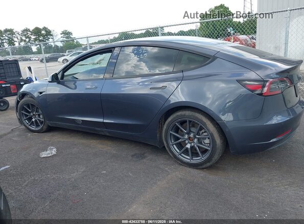 5YJ3E1EB5NF257856 2022 TESLA MODEL 3 Gray Սալոնի հետևի տեսք