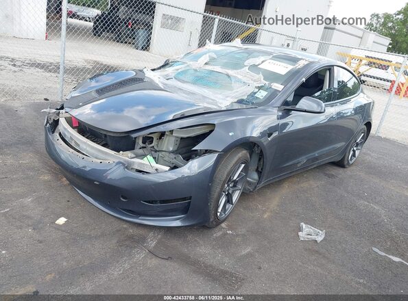 5YJ3E1EB5NF257856 2022 TESLA MODEL 3 Gray Առջևի ձախ երեք քառորդ տեսարան