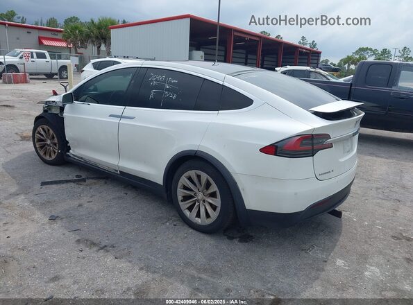 5YJXCBE2XHF043785 2017 TESLA MODEL X White Հետևի ձախ