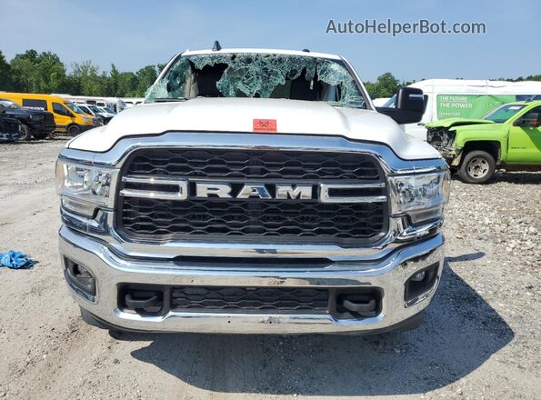 3C6UR5HJ5RG124704 2024 RAM 2500 Белый 