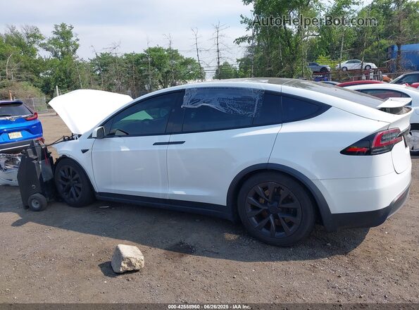 7SAXCDE53PF415569 2023 TESLA MODEL X White 