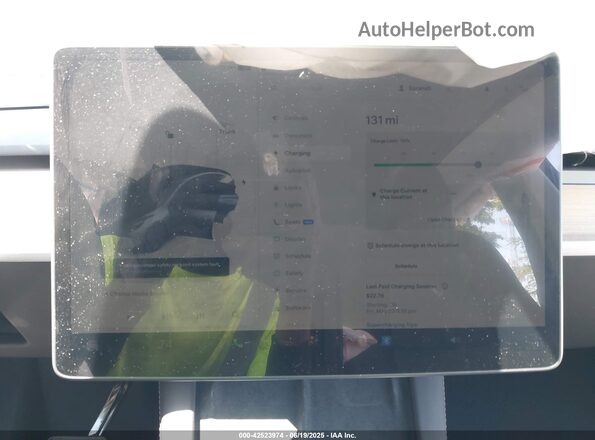7SAYGDED5SA352934 2025 TESLA MODEL Y Gray უკანა სავარძლების ხედი