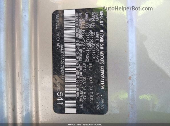 JA4AD2A32LZ042273 2020 MITSUBISHI OUTLANDER Silver ძრავის განყოფილების ხედი