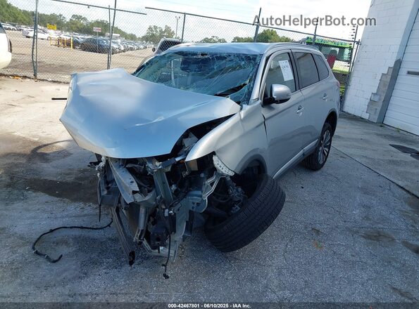 JA4AD3A36LJ001004 2020 MITSUBISHI OUTLANDER Silver Widok z przodu